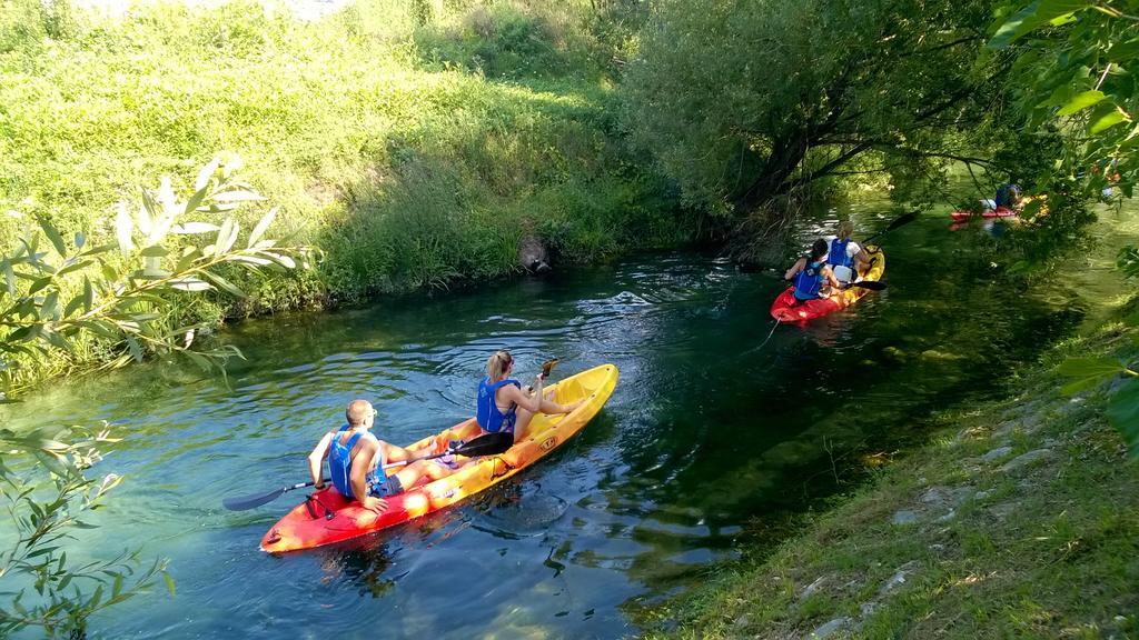 Dadule Apartments Podstrana Rom bilde